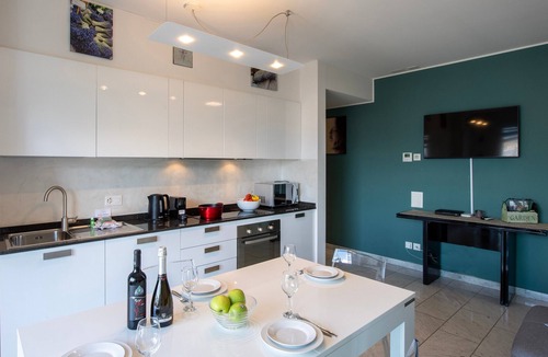 Viganello Apartment | Panoramic Penthouse