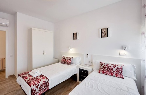Cala Hostel | Panoramic Penthouse with Sea View