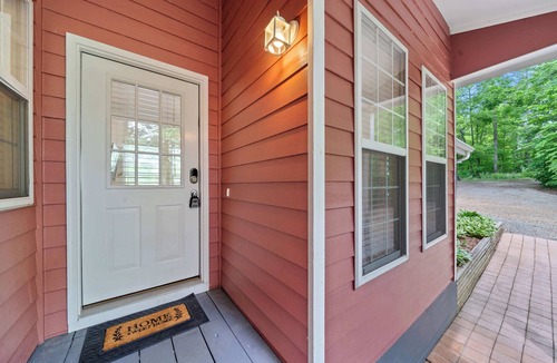 Eatonton House | Panoramic Point - Sleeps 10, Amazing Views + More!