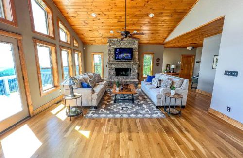 Todd House | Panoramic Point