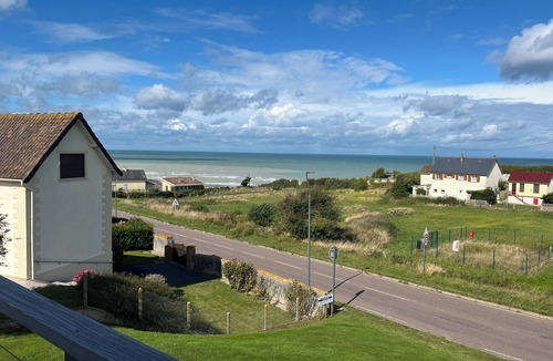 Mesnil-Val-Plage Villa | Panoramic terrace & sea view for 6 persons
