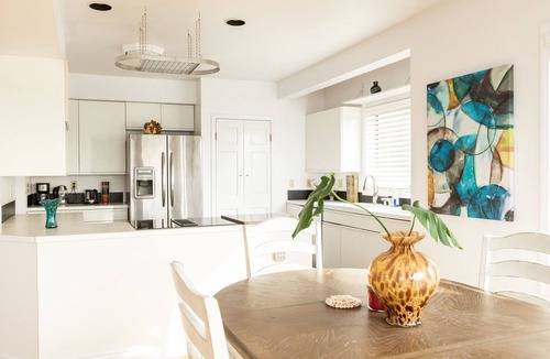 Rollingbay House | Panoramic View Home - 12 Guests