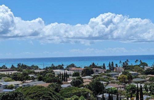 Waianae House | Panoramic Viewhouse Only 2-min Drive To Beach!