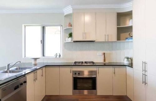 Sylvania House | Panoramic views, 5-bedroom waterfront