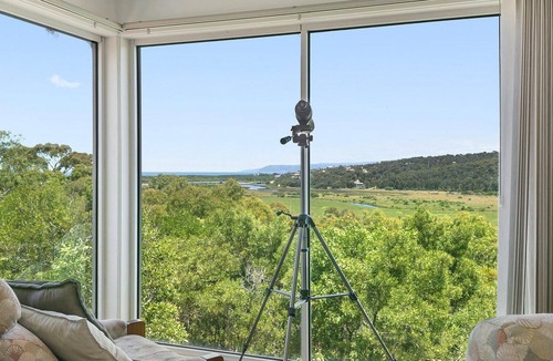 Aireys Inlet House | Panoramic Views - Big house with big views