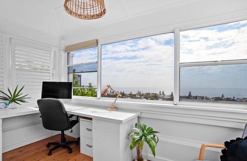 Collaroy House | PANORAMIC VIEWS COLLAROY BEACH ESCAPE