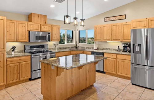 Cottonwood-Verde Village House | Panoramic Views Modern Southwest Home! Kiowa - S06