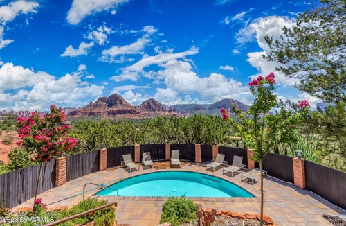 Sedona House | Panoramic Views, pool and 2 hot tubs, pool table