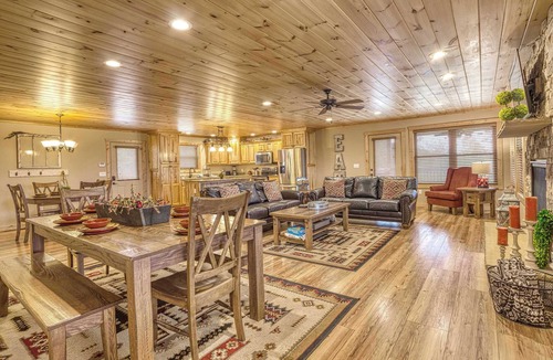 Wears Valley House | Panoramic Vista With Hot Tub, Game Room, Theater