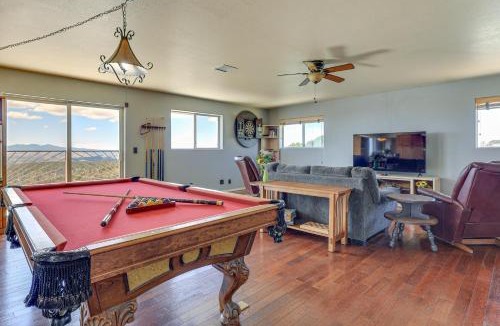 Tyrone House | Panoramic Vistas & Pergola: Silver City Escape!