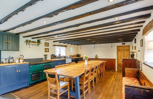 Pontfadog Cottage | PANT DAFYDD GOCH, pet friendly, with open fire in Llangollen