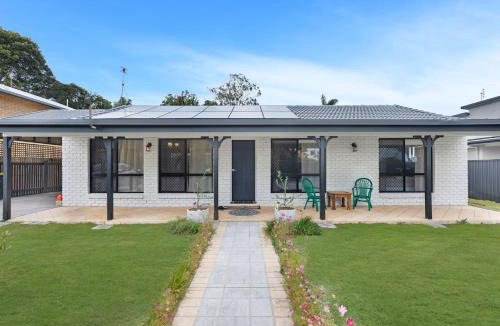 Urangan House | Pantai Indah Cottage
