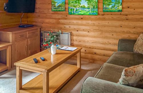 Pentrefelin Resort | Pantglas Hall Lodges