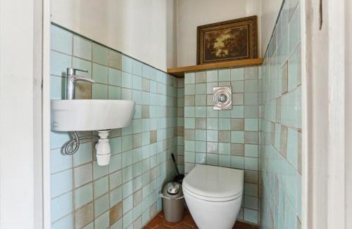 5th Arrondissement Apartment | Pantheon, rue Cardinal Lemoine - ID 1023