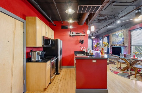 Downtown Fort Worth Condo | Panther City Pad