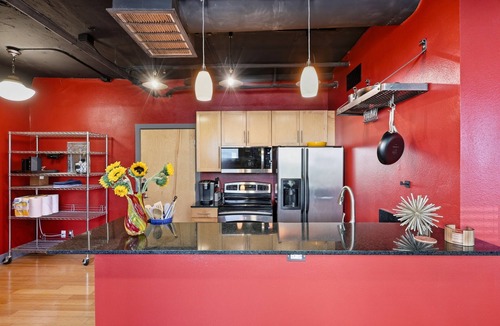 Downtown Fort Worth Condo | Panther City Pad