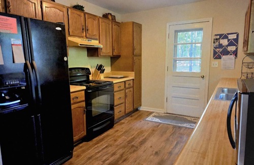 Moneta House | Papa Don`s Place - Pet-Friendly/Game Table/Firepit