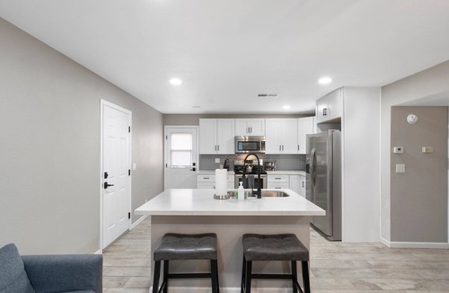 New Papago Parkway House | Papago Polka
