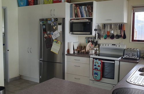 Ngunguru Cottage | Papaka Bach - Awesome Waterfront Location