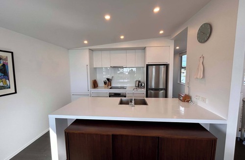 Papamoa Beach House | Papamoa Paradise Summ