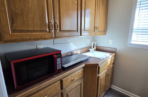 Higden House | Papas Cabin- block away from lake & Lacys marina. Property has Rv & boat parking