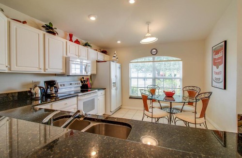 Beachwalk Isles House | Papaya Villa