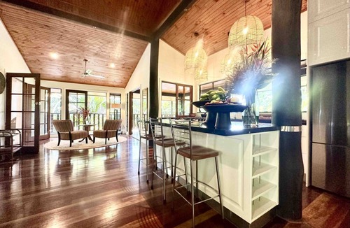 Mossman House | Papillon on Coral Sea privacy