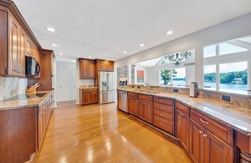 North Shore House | Pappy's Place - Lakefront home with private dock