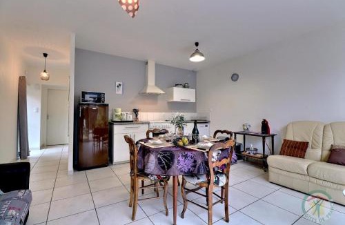 Saint-Aubin-du-Cormier House | Paquerette