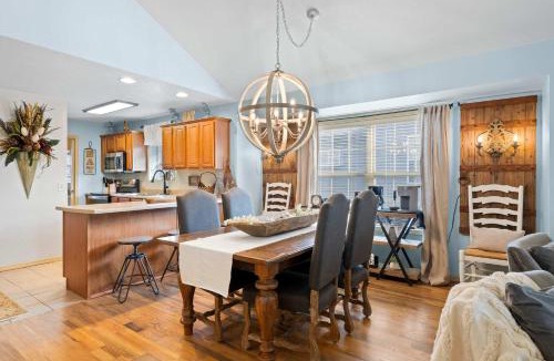 Branson West House | Par 7 Penthouse at StoneBridge Resort