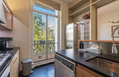 Saint-Thomas-d'Aquin Apartment | Par070 - Luxury apartment in Saint Germain