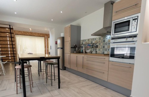 Damery House | Paradis Champenois - DAMERY