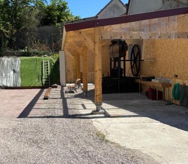 Damery House | Paradis Champenois