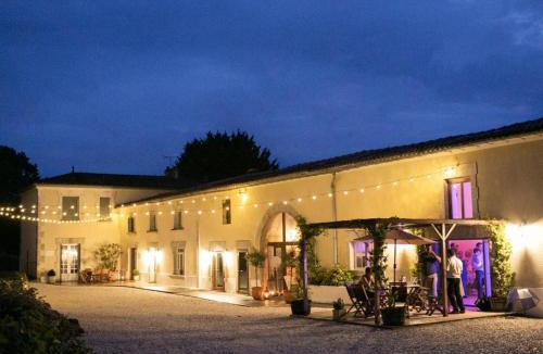 La Courade Hotel | Paradis Des Vignes