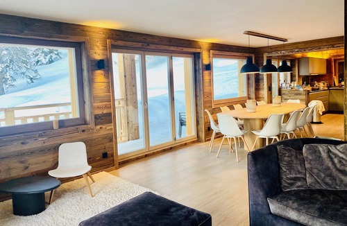 Vex Ski Chalet | Paradis Perdu SKI IN & QUIET chalet 14 personnes