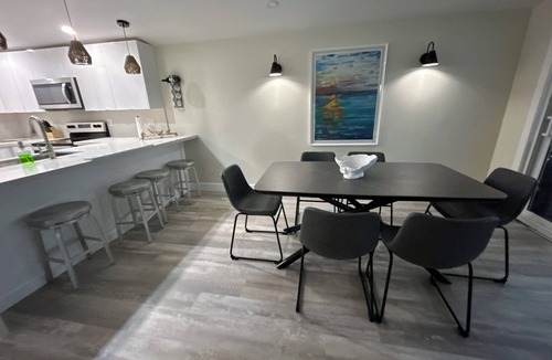 Cross Key Waterways House | PARADISE 3/2 HOME
