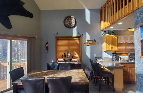 Stover House | Paradise At Proctor Coven15% Discount for weekly stay