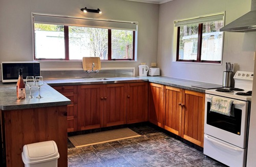 Kennedy Bay House | Paradise At The Beach