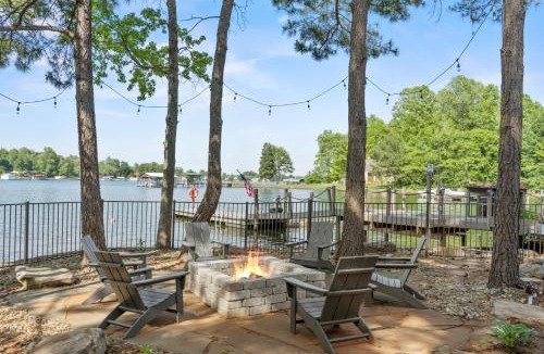 Denver House | Paradise Cove
