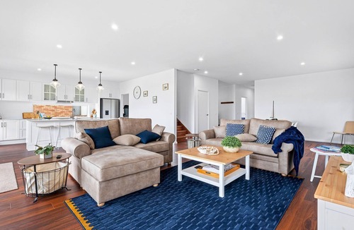 Long Beach House | Paradise Escape in Long Beach