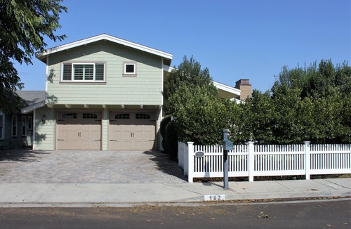 East Side Costa Mesa House | PARADISE FOR FAMILIES! POOL/HOT TUB, trampoline, grassy yard, play room, toys!