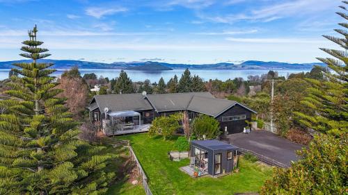 Hamurana Apartment | Paradise Found at Studio 65