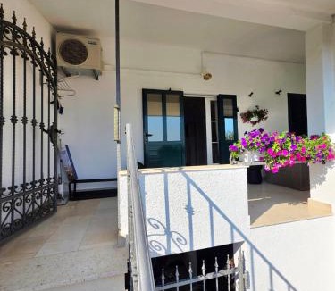 Komiza Villa | Paradise found