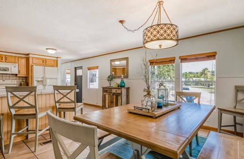 Cross Key Waterways House | Paradise Found! Key Largo 3 Bed/2 Bath Waterfront!