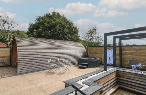 Wollerton House | Paradise