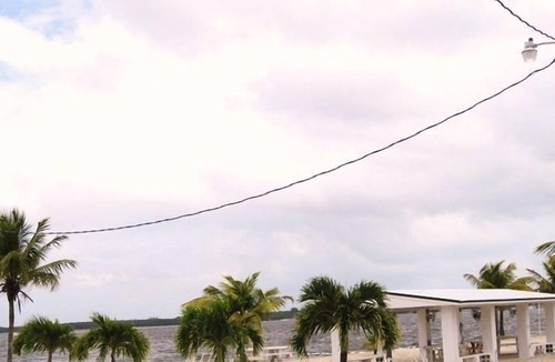 Key Largo Village House | PARADISE HOME AWAY FROM HOME!!