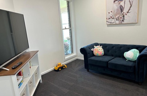 Dubbo House | Paradise in Drysdale