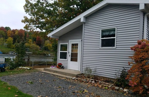 Wolcott House | Paradise in Port Bay