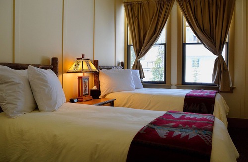 Paradise Hotel | Paradise Inn