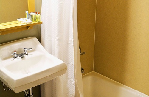 Paradise Hotel | Paradise Inn